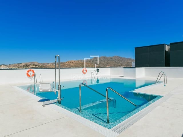 2 soverom Leilighet til leie i Málaga by med svømmebasseng garasje - € 1 700 (Ref: 9819301)