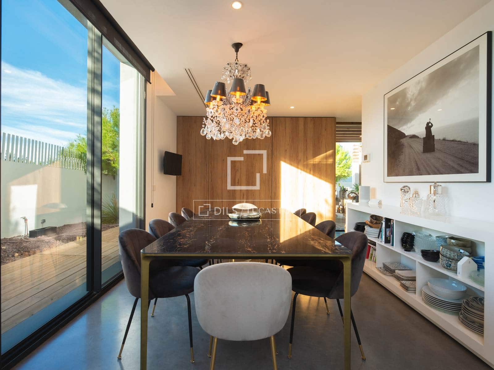 4 sypialnia Willa na sprzedaż w Sant Antoni de Portmany z basenem garażem - 3 490 000 € (Ref: 9819549)