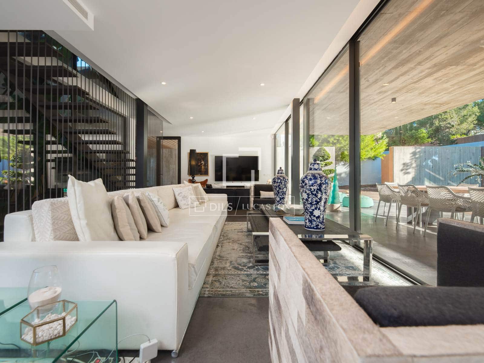 4 sypialnia Willa na sprzedaż w Sant Antoni de Portmany z basenem garażem - 3 490 000 € (Ref: 9819549)