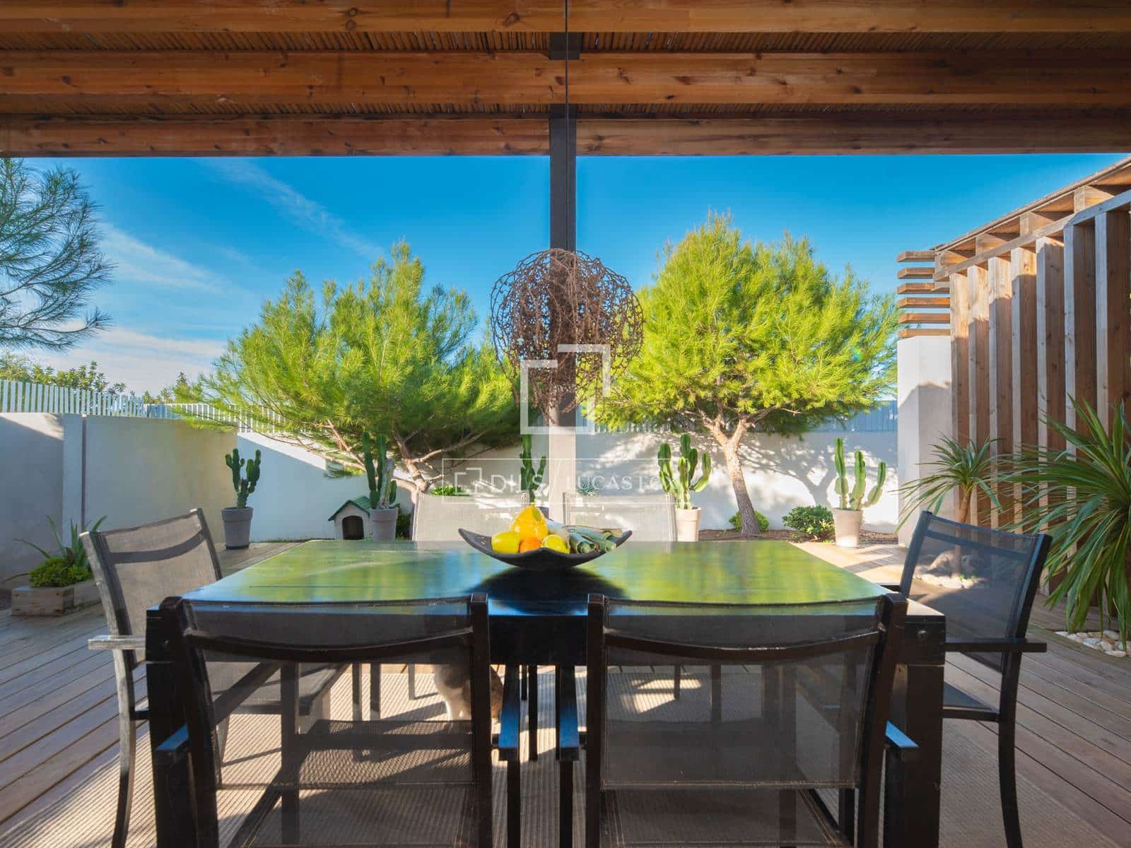 4 sypialnia Willa na sprzedaż w Sant Antoni de Portmany z basenem garażem - 3 490 000 € (Ref: 9819549)
