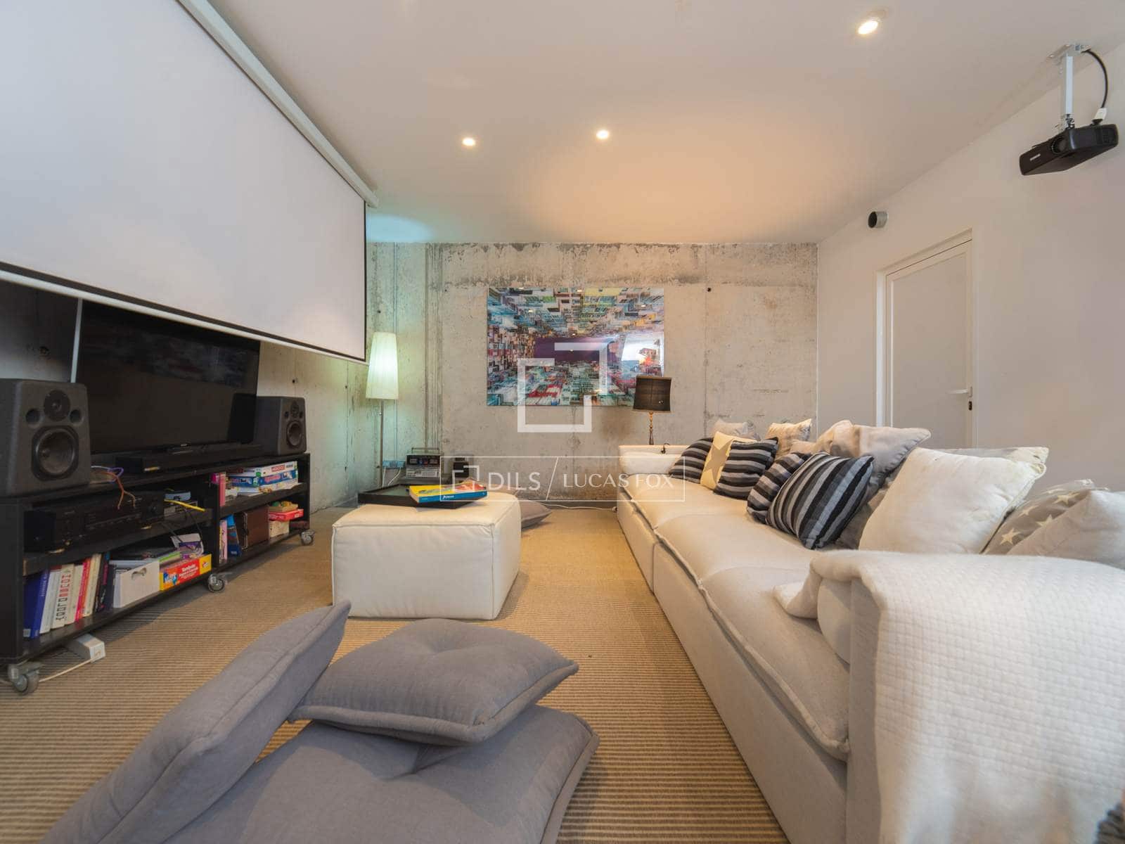 4 sypialnia Willa na sprzedaż w Sant Antoni de Portmany z basenem garażem - 3 490 000 € (Ref: 9819549)