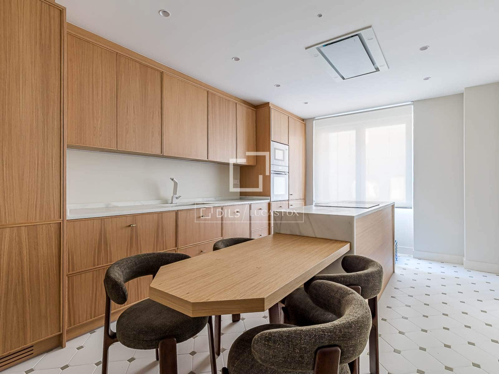3 sypialnia Apartament na sprzedaż w Miasto Madryt - 3 050 000 € (Ref: 9819551)