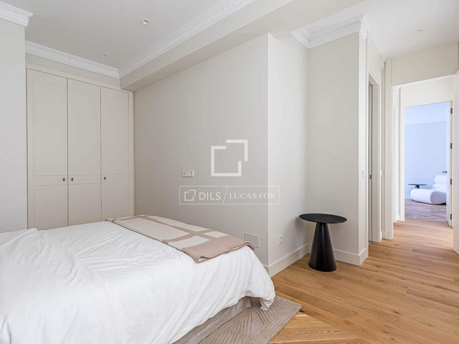 3 sypialnia Apartament na sprzedaż w Miasto Madryt - 3 050 000 € (Ref: 9819551)
