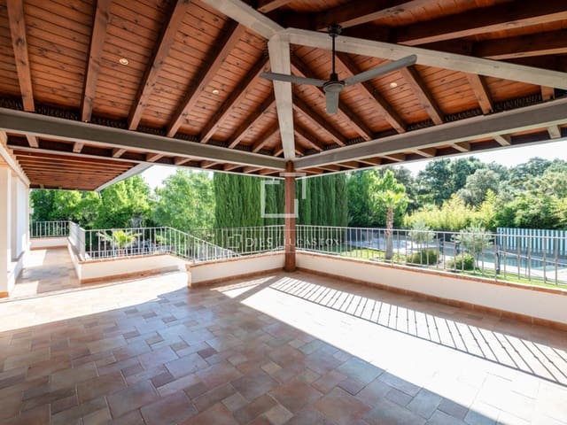 7 slaapkamer Villa te koop in San Sebastián de los Reyes met zwembad garage - € 2.100.000 (Ref: 9819553)