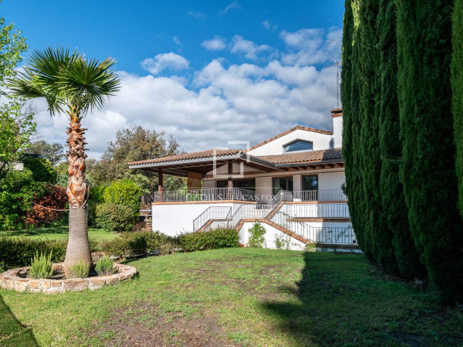 7 slaapkamer Villa te koop in San Sebastian de los Reyes met zwembad garage - € 2.100.000 (Ref: 9819553)
