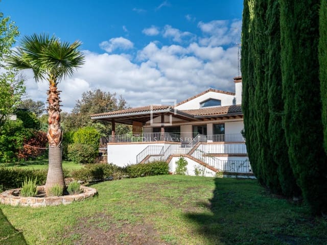 7 slaapkamer Villa te koop in San Sebastián de los Reyes met zwembad garage - € 2.100.000 (Ref: 9819553)