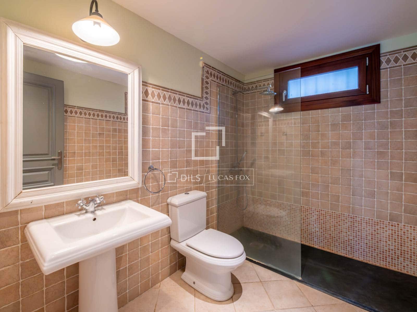 7 slaapkamer Villa te koop in San Sebastian de los Reyes met zwembad garage - € 2.100.000 (Ref: 9819553)