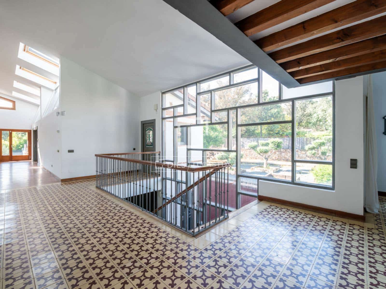 7 slaapkamer Villa te koop in San Sebastian de los Reyes met zwembad garage - € 2.100.000 (Ref: 9819553)