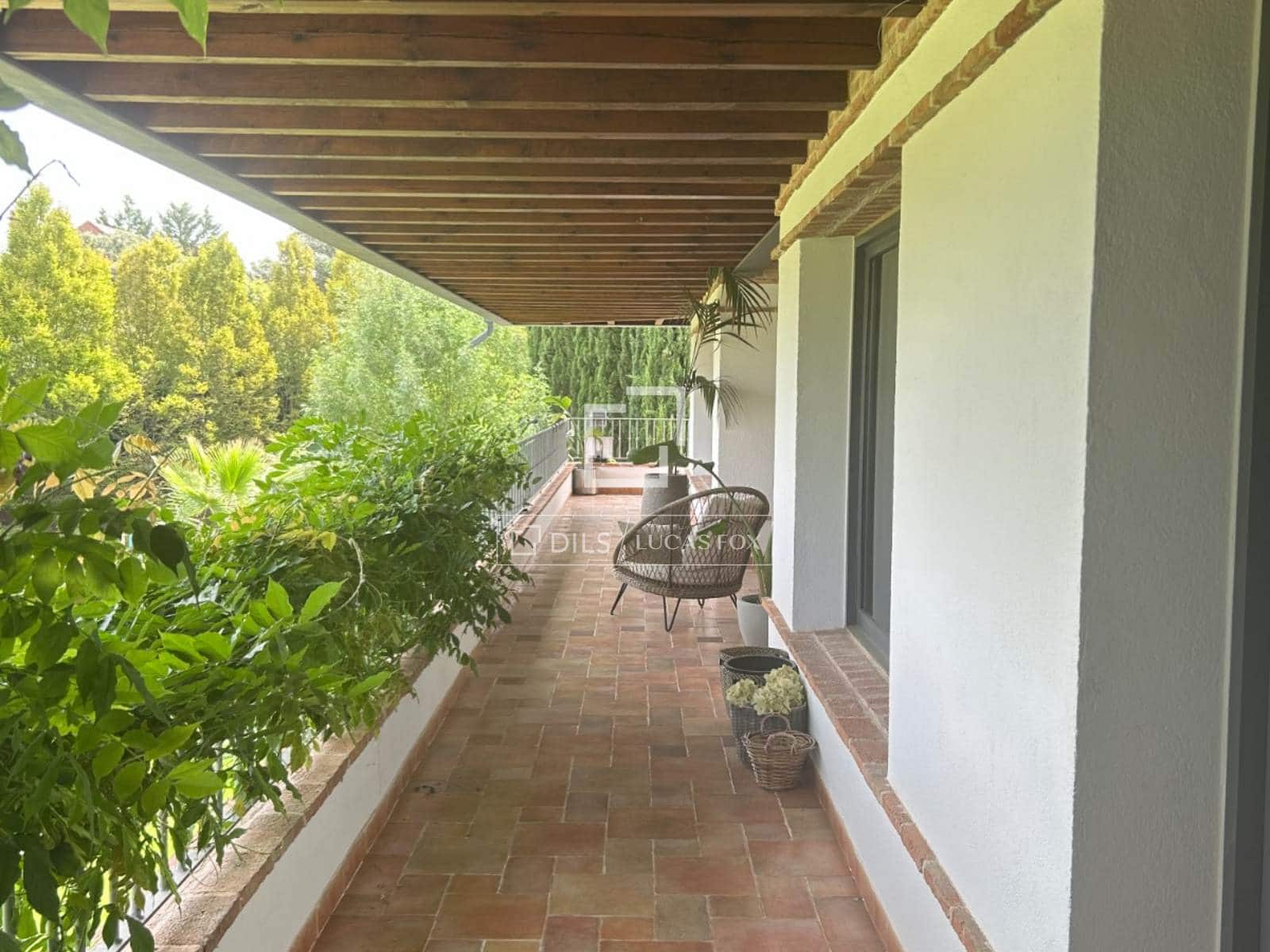 7 soverom Villa til salgs i San Sebastian de los Reyes med svømmebasseng garasje - € 2 100 000 (Ref: 9819553)