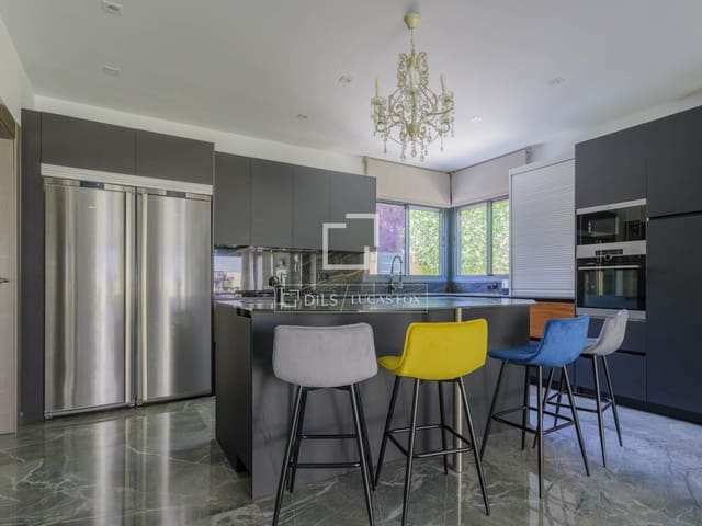 6 camera da letto Villa in vendita in Pozuelo de Alarcón con garage - 1.625.000 € (Rif: 9819555)