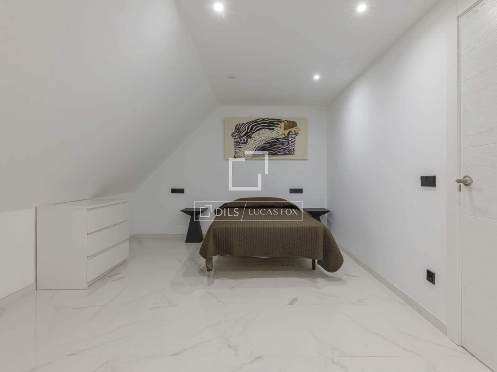 6 camera da letto Villa in vendita in Pozuelo de Alarcon con garage - 1.625.000 € (Rif: 9819555)