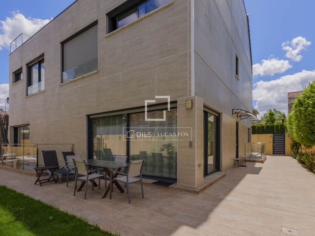 6 camera da letto Villa in vendita in Pozuelo de Alarcón con garage - 1.625.000 € (Rif: 9819555)