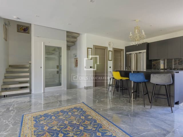 6 camera da letto Villa in vendita in Pozuelo de Alarcón con garage - 1.625.000 € (Rif: 9819555)