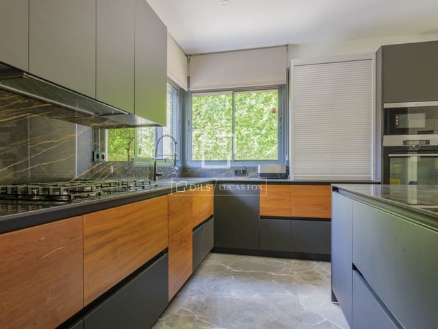 6 camera da letto Villa in vendita in Pozuelo de Alarcón con garage - 1.625.000 € (Rif: 9819555)