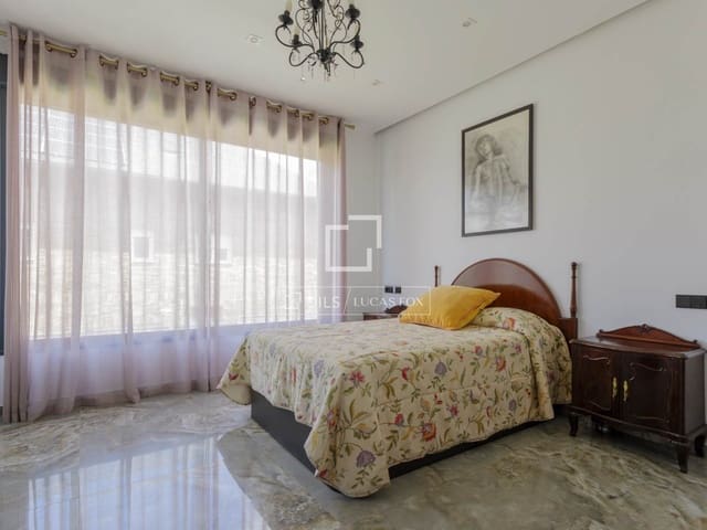 6 camera da letto Villa in vendita in Pozuelo de Alarcón con garage - 1.625.000 € (Rif: 9819555)