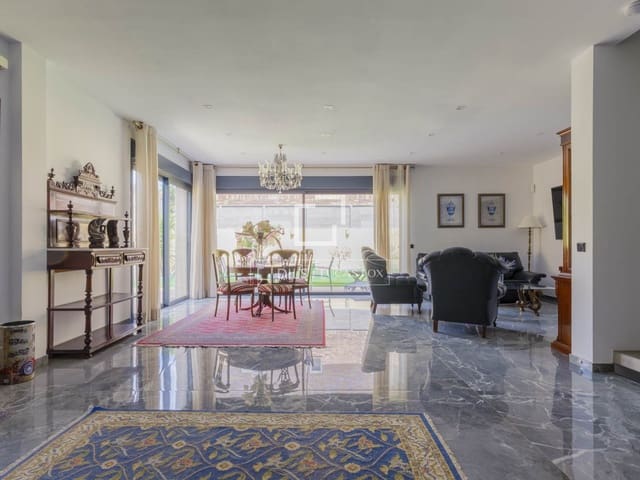 6 camera da letto Villa in vendita in Pozuelo de Alarcón con garage - 1.625.000 € (Rif: 9819555)