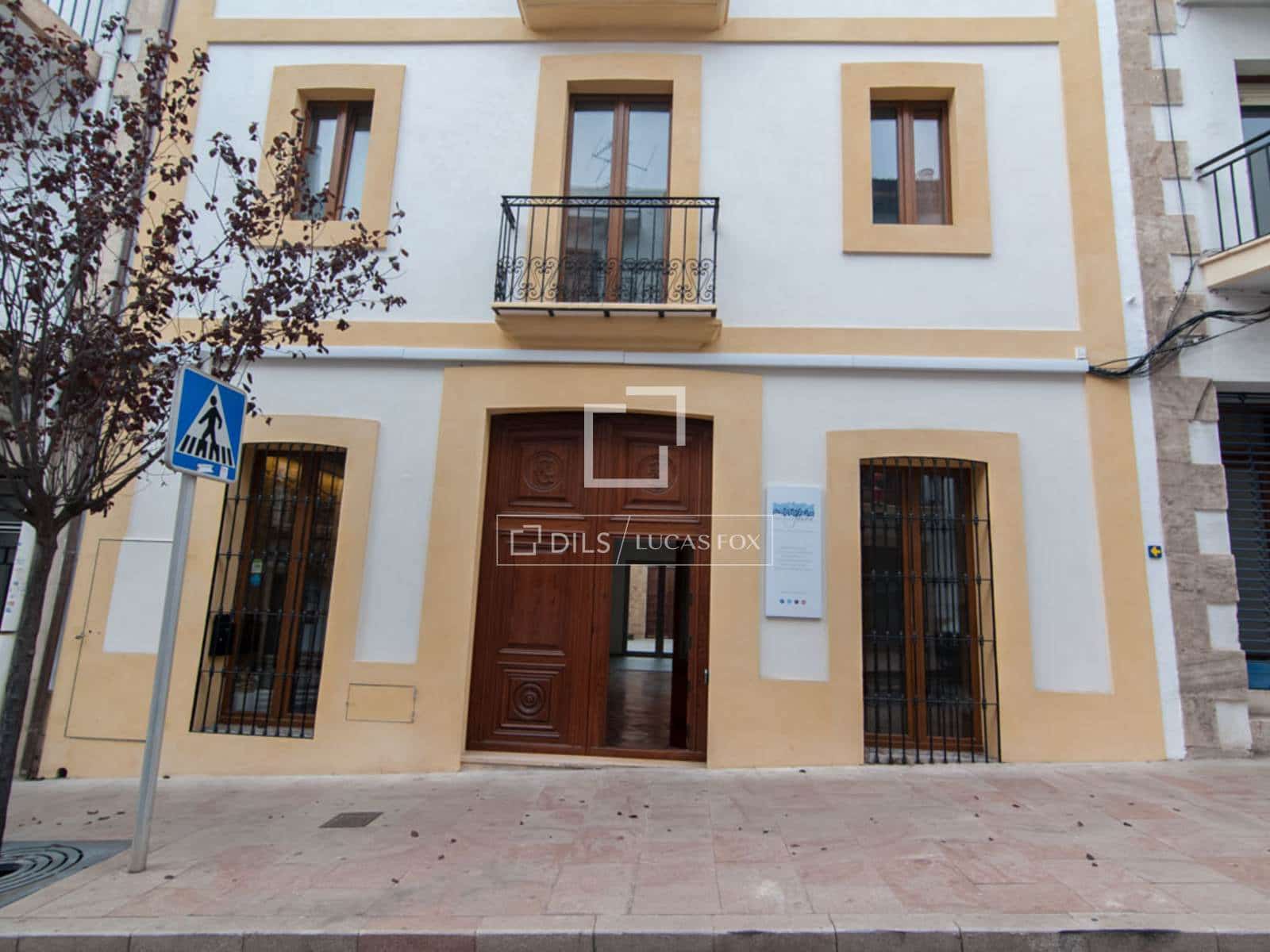 8 bedroom Villa for sale in Javea / Xabia - € 1,290,000 (Ref: 9821019)