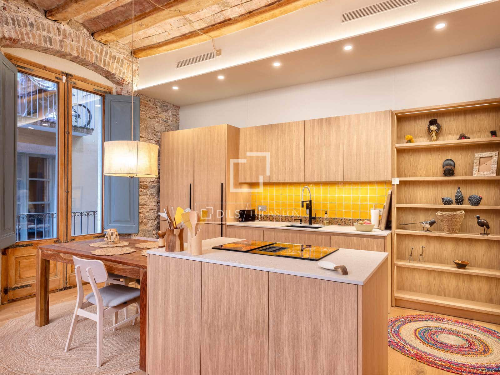 3 soveværelse Lejlighed til salg i Girona by - € 695.000 (Ref: 9821358)