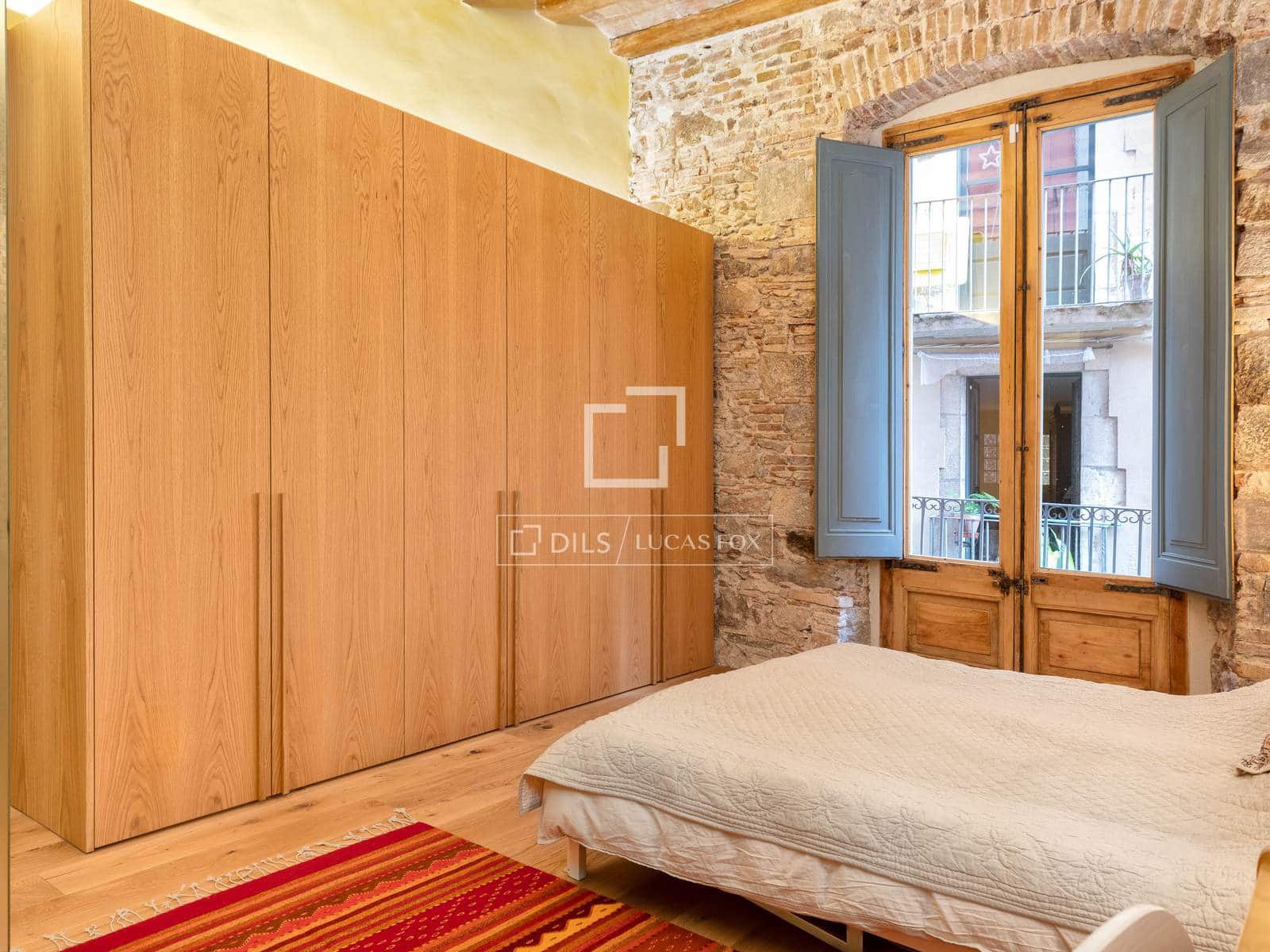 3 soveværelse Lejlighed til salg i Girona by - € 695.000 (Ref: 9821358)