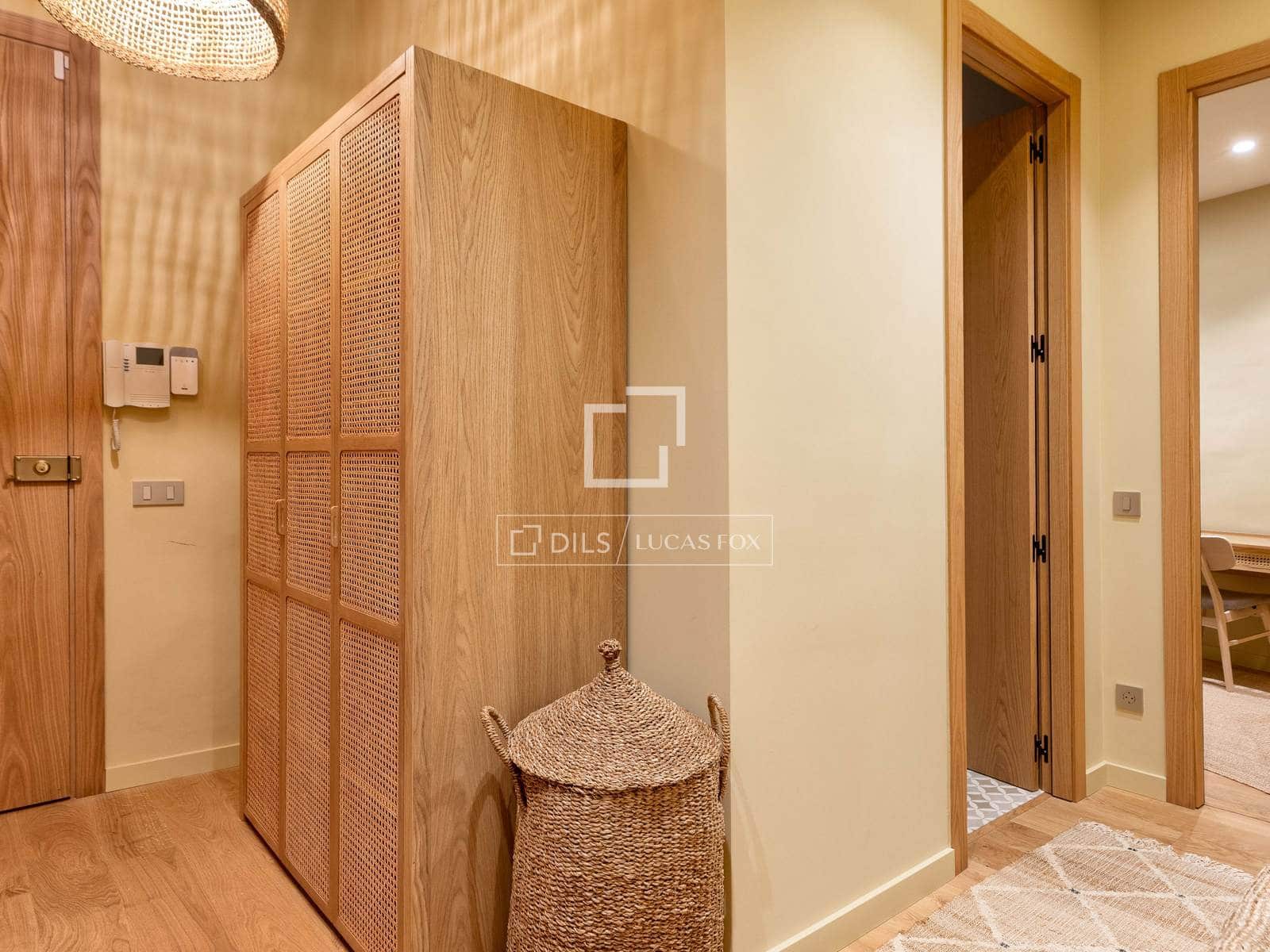 3 soveværelse Lejlighed til salg i Girona by - € 695.000 (Ref: 9821358)