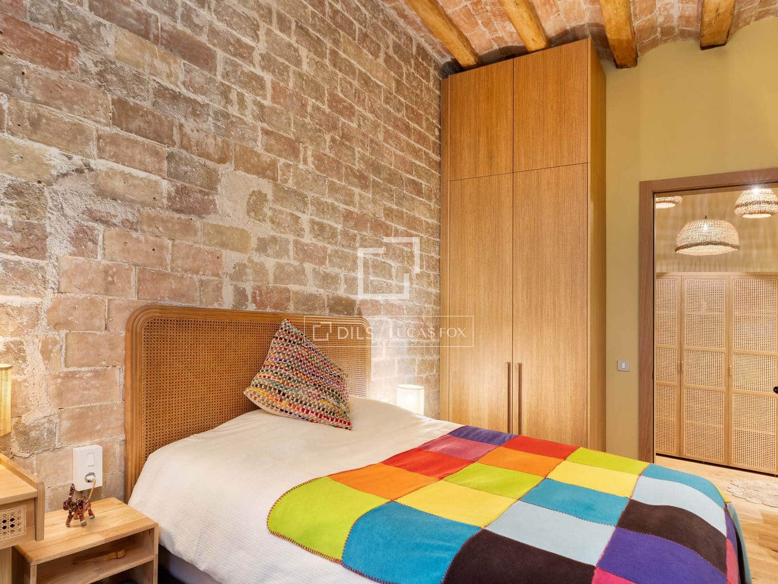 3 soveværelse Lejlighed til salg i Girona by - € 695.000 (Ref: 9821358)
