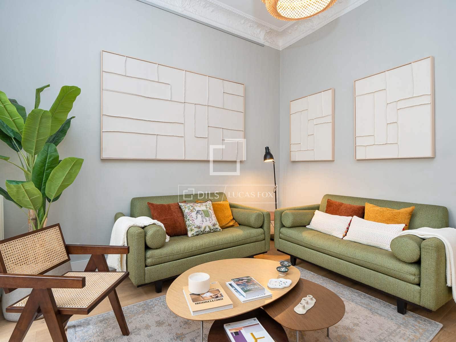 2 soveværelse Lejlighed til leje i Madrid by - € 3.800 (Ref: 9821359)