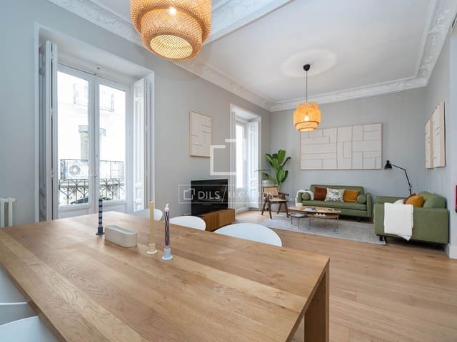 2 soveværelse Lejlighed til leje i Madrid by - € 3.800 (Ref: 9821359)