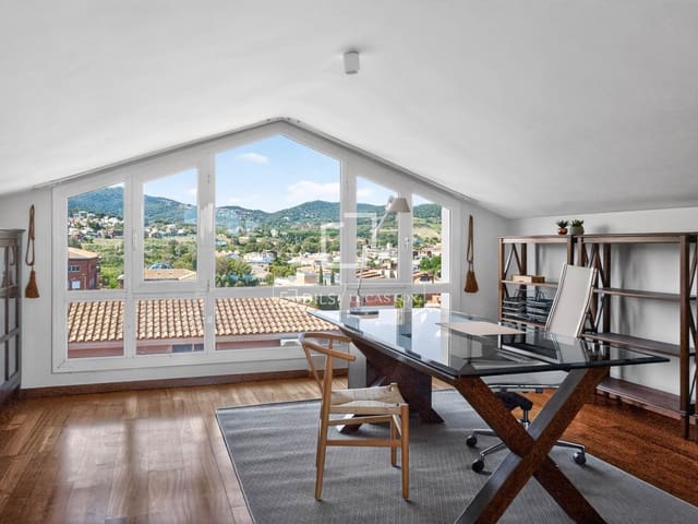 5 soveværelse Villa til salg i Alella med swimmingpool garage - € 1.450.000 (Ref: 9821360)