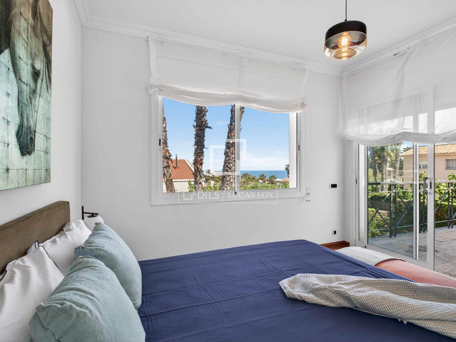 5 bedroom Villa for sale in Alella with pool garage - € 1,500,000 (Ref: 9821360)