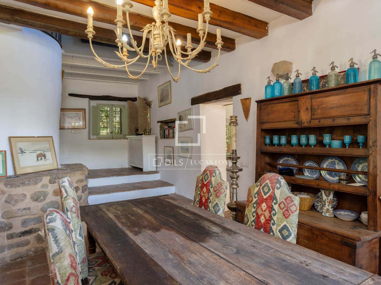 4 soveværelse Finca/Landehus til salg i Bescano med swimmingpool garage - € 795.000 (Ref: 9821568)