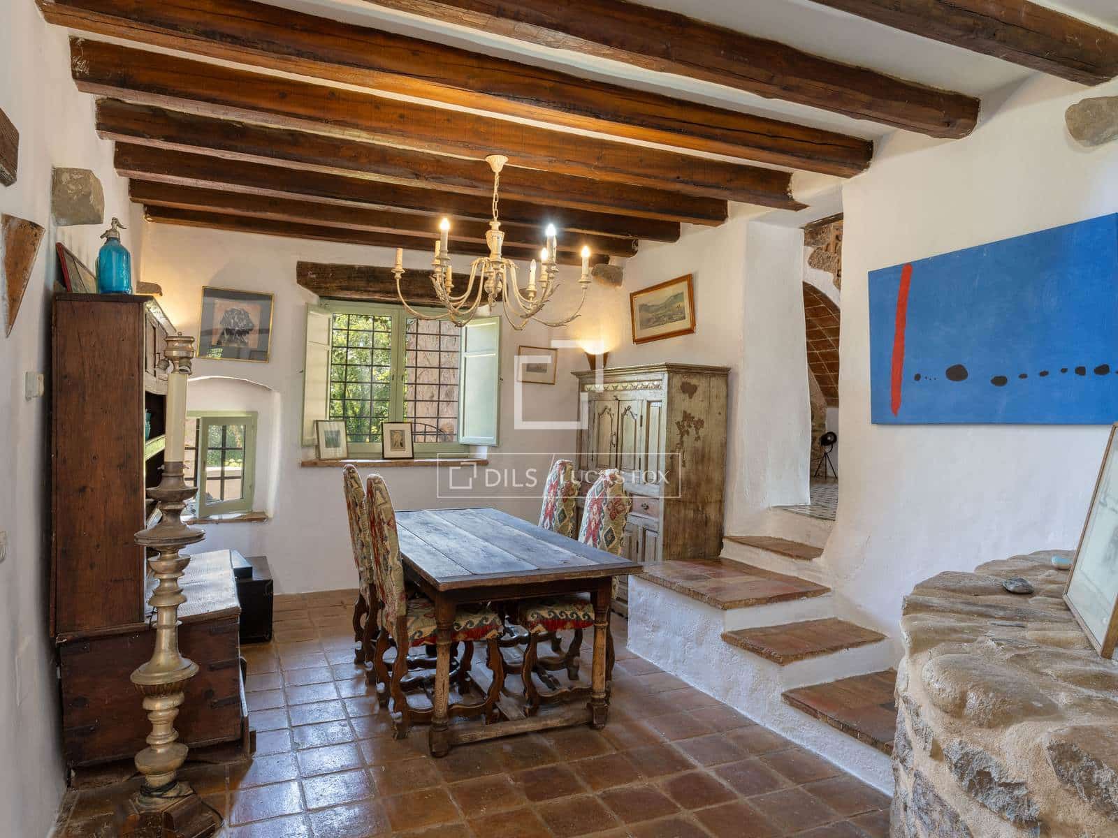 4 soveværelse Finca/Landehus til salg i Bescano med swimmingpool garage - € 795.000 (Ref: 9821568)
