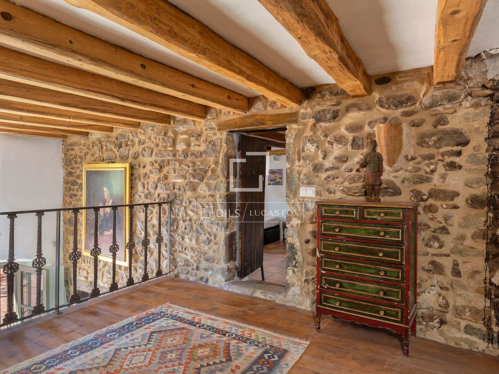 4 soveværelse Finca/Landehus til salg i Bescano med swimmingpool garage - € 795.000 (Ref: 9821568)