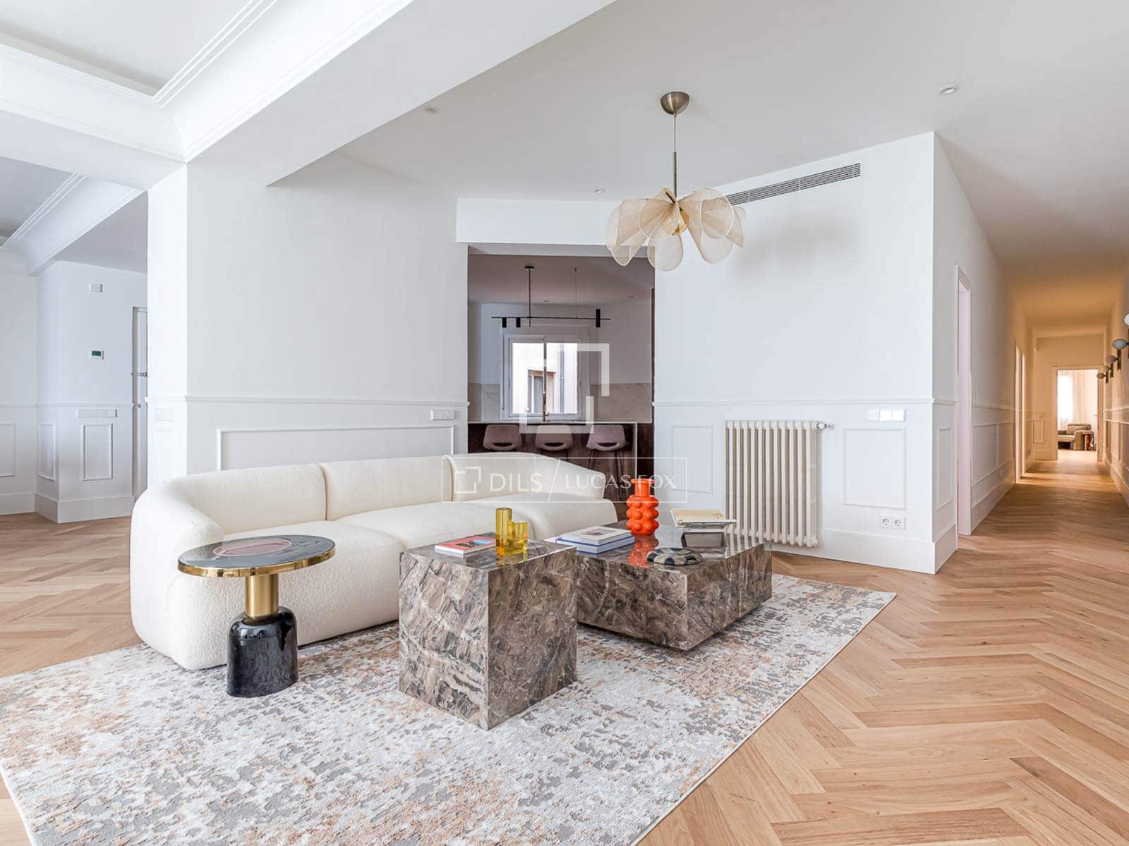 4 makuuhuone Huoneisto myytävänä paikassa Madrid kaupunki - 3 850 000 € (Ref: 9821658)