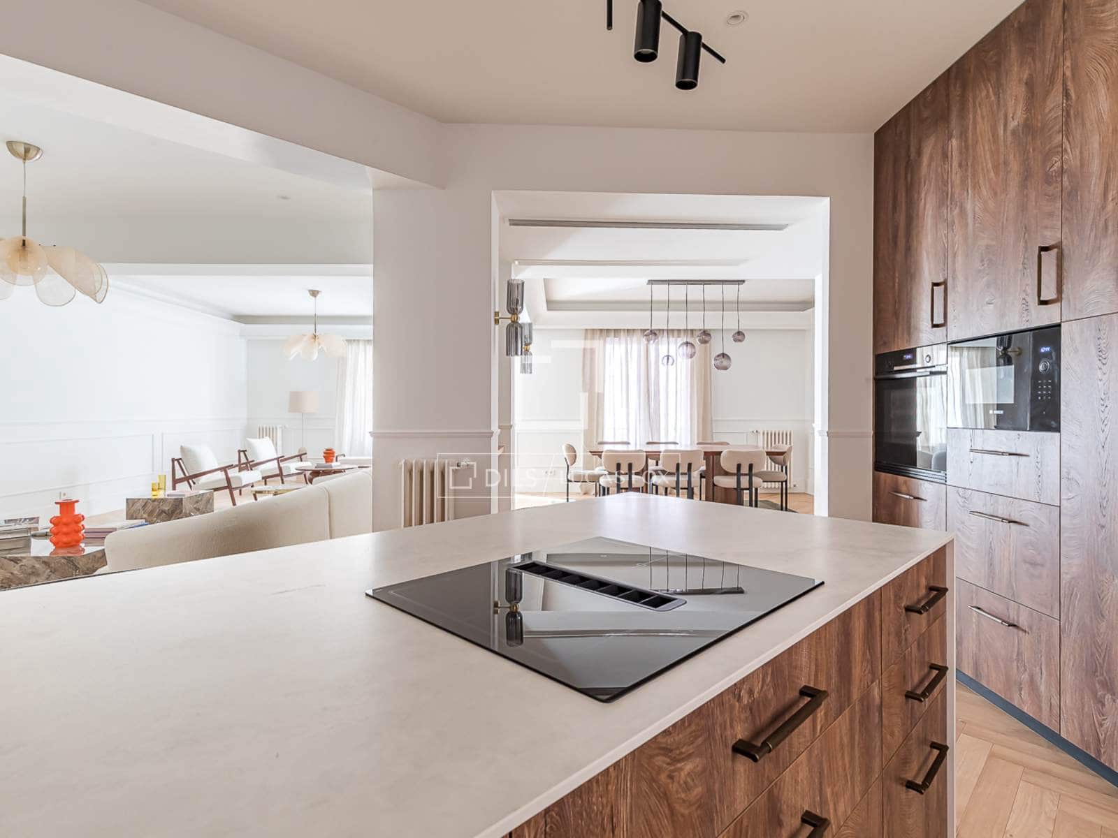 4 makuuhuone Huoneisto myytävänä paikassa Madrid kaupunki - 3 850 000 € (Ref: 9821658)