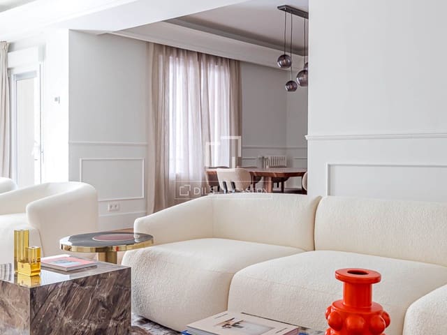 4 makuuhuone Huoneisto myytävänä paikassa Castellana, Madrid kaupunki - 3 850 000 € (Ref: 9821658)