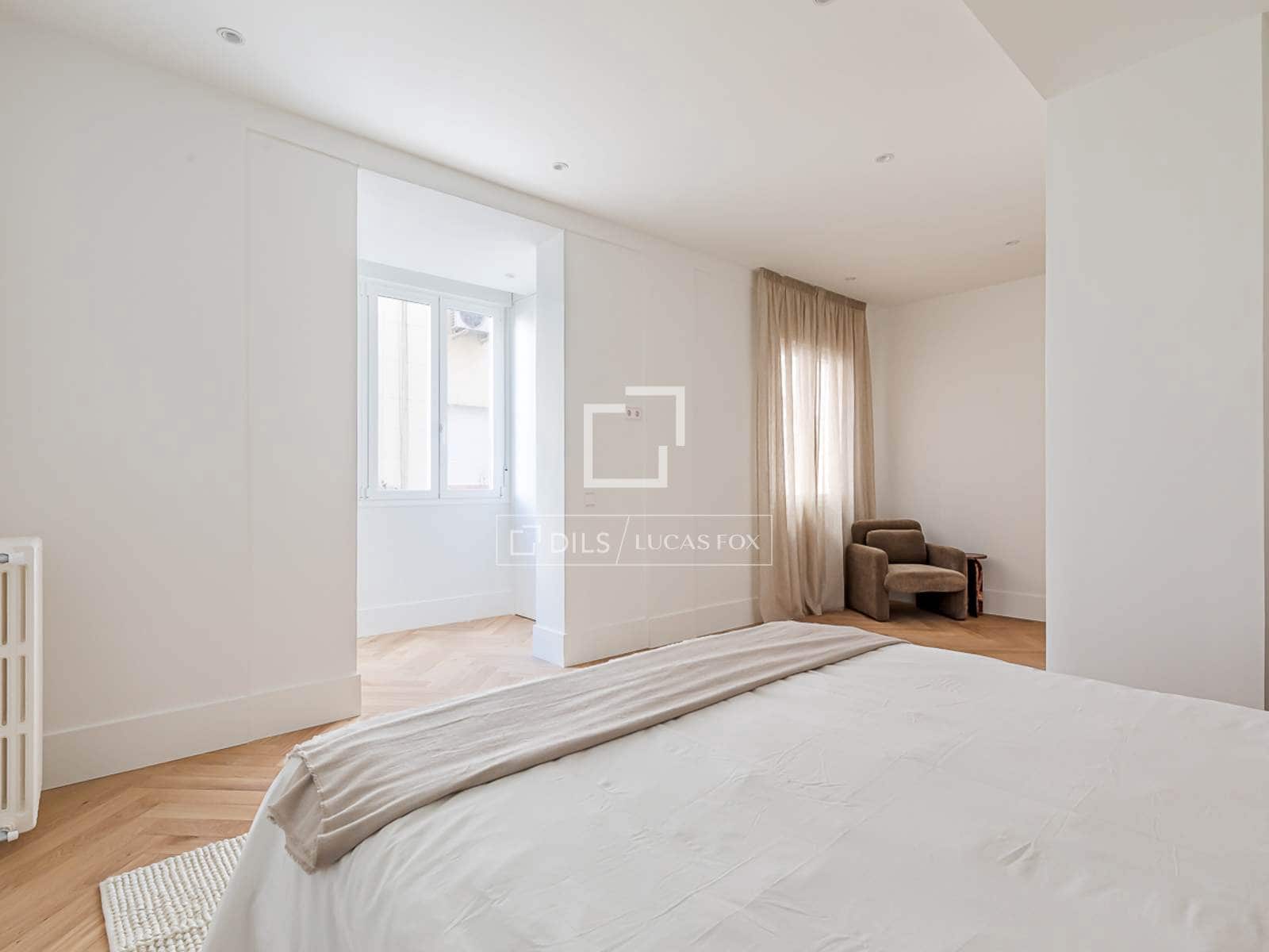4 makuuhuone Huoneisto myytävänä paikassa Madrid kaupunki - 3 850 000 € (Ref: 9821658)