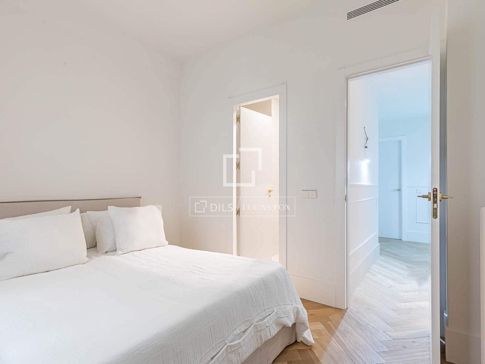 4 makuuhuone Huoneisto myytävänä paikassa Madrid kaupunki - 3 850 000 € (Ref: 9821658)