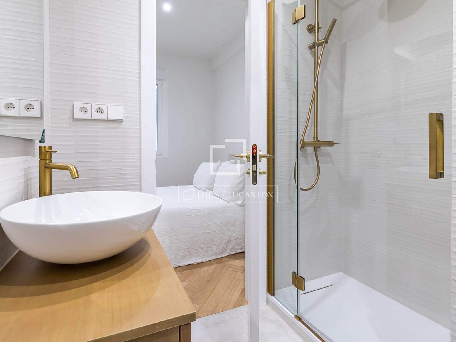 4 makuuhuone Huoneisto myytävänä paikassa Madrid kaupunki - 3 850 000 € (Ref: 9821658)