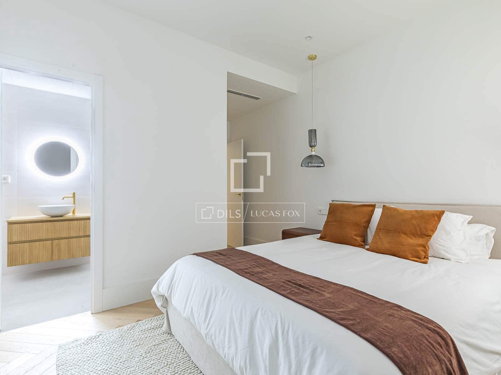 4 makuuhuone Huoneisto myytävänä paikassa Madrid kaupunki - 3 850 000 € (Ref: 9821658)