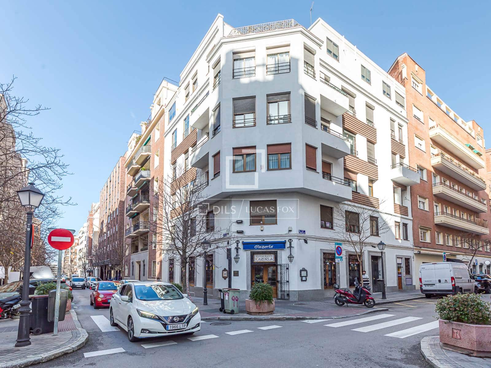 4 makuuhuone Huoneisto myytävänä paikassa Madrid kaupunki - 3 850 000 € (Ref: 9821658)