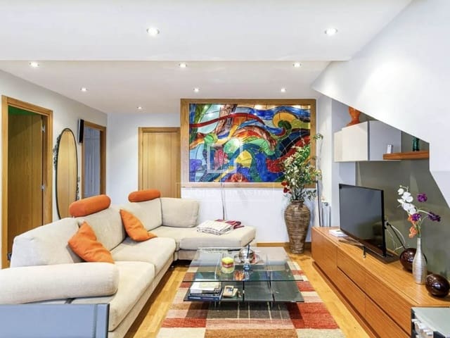 10 soverom Villa til salgs i Donostia-San Sebastián - € 1 200 000 (Ref: 9821659)