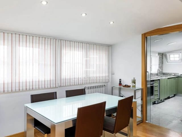 10 soverom Villa til salgs i Donostia-San Sebastián - € 1 200 000 (Ref: 9821659)