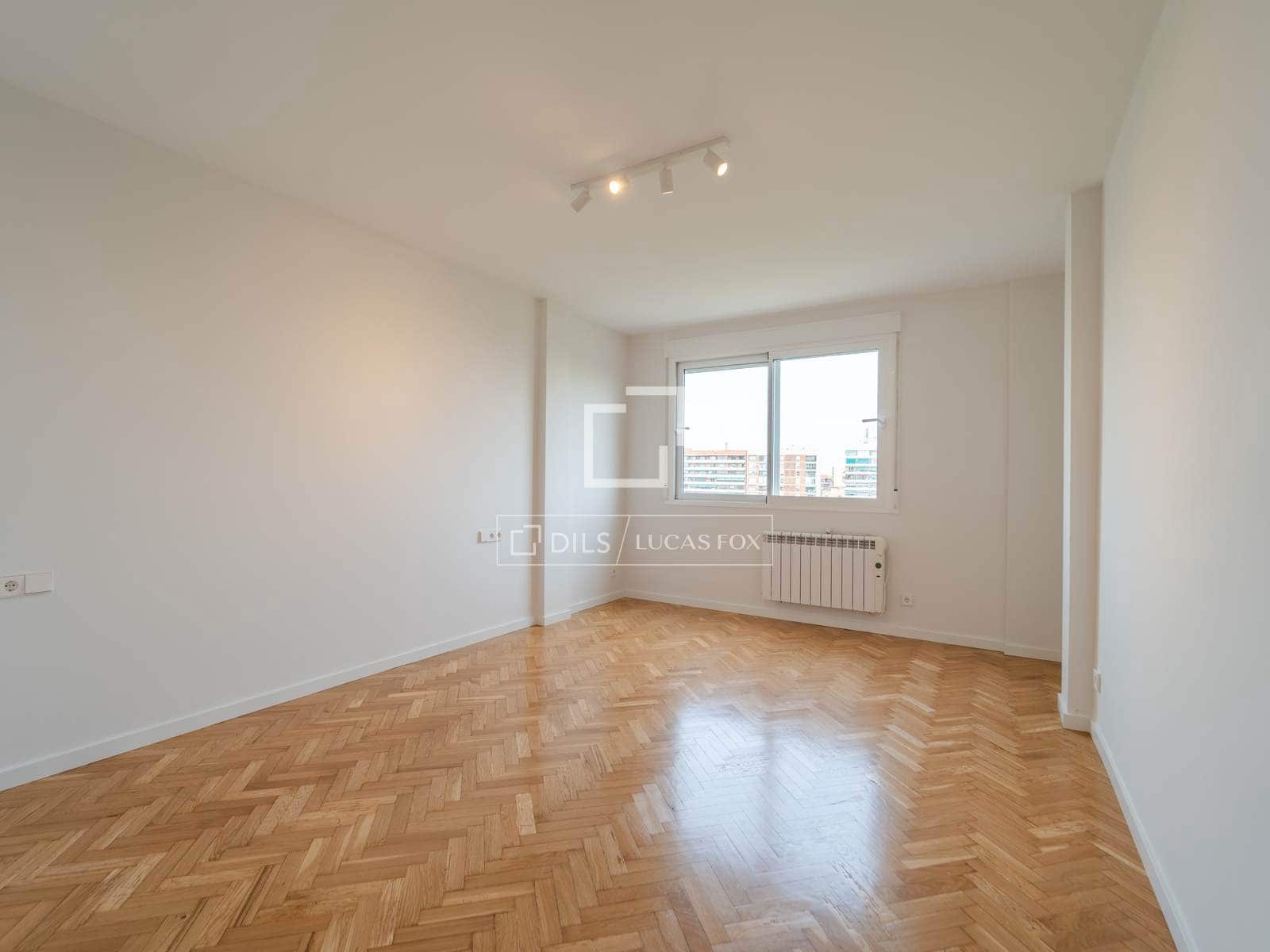 6 soveværelse Lejlighed til leje i Valencia by med swimmingpool garage - € 2.400 (Ref: 9823125)