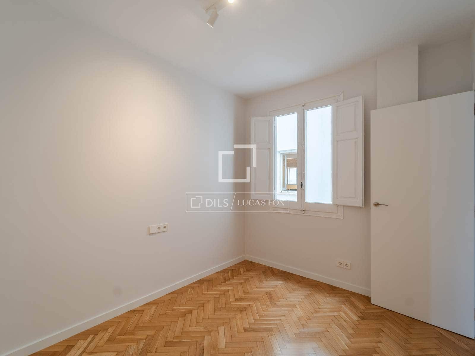 6 soveværelse Lejlighed til leje i Valencia by med swimmingpool garage - € 2.400 (Ref: 9823125)