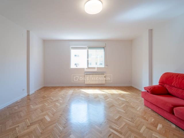 6 sovrum Lägenhet att hyra i Valencia stad med pool garage - 2 400 € (Ref: 9823125)