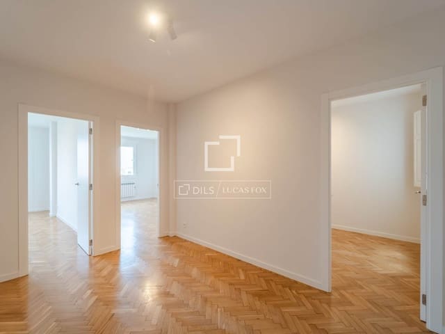 6 sovrum Lägenhet att hyra i Valencia stad med pool garage - 2 400 € (Ref: 9823125)