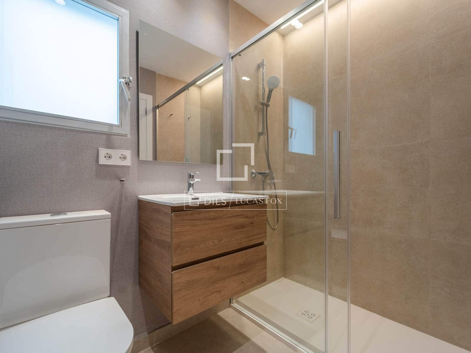 6 soveværelse Lejlighed til leje i Valencia by med swimmingpool garage - € 2.400 (Ref: 9823125)