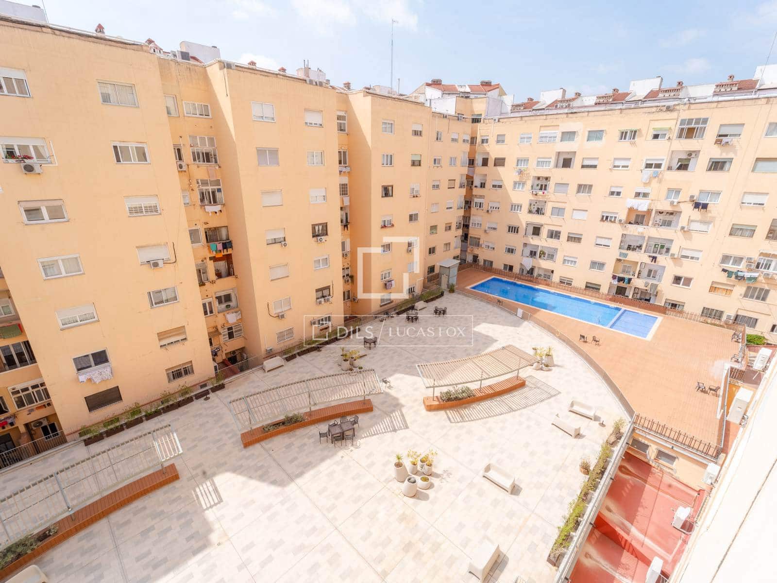 6 soveværelse Lejlighed til leje i Valencia by med swimmingpool garage - € 2.400 (Ref: 9823125)