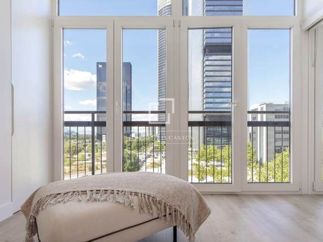 3 Zimmer Apartment zu vermieten in Madrid Stadt mit Garage - 2.750 € (Ref: 9823572)