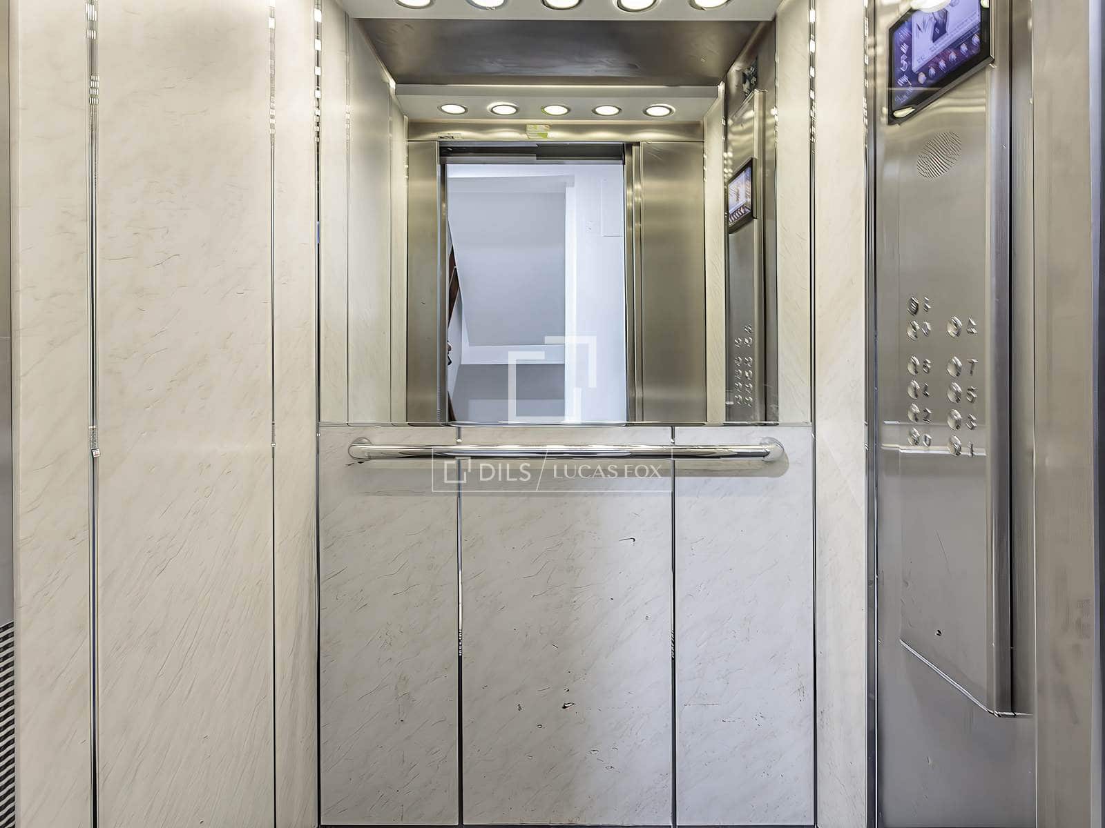 3 Zimmer Apartment zu vermieten in Madrid Stadt mit Garage - 2.750 € (Ref: 9823572)